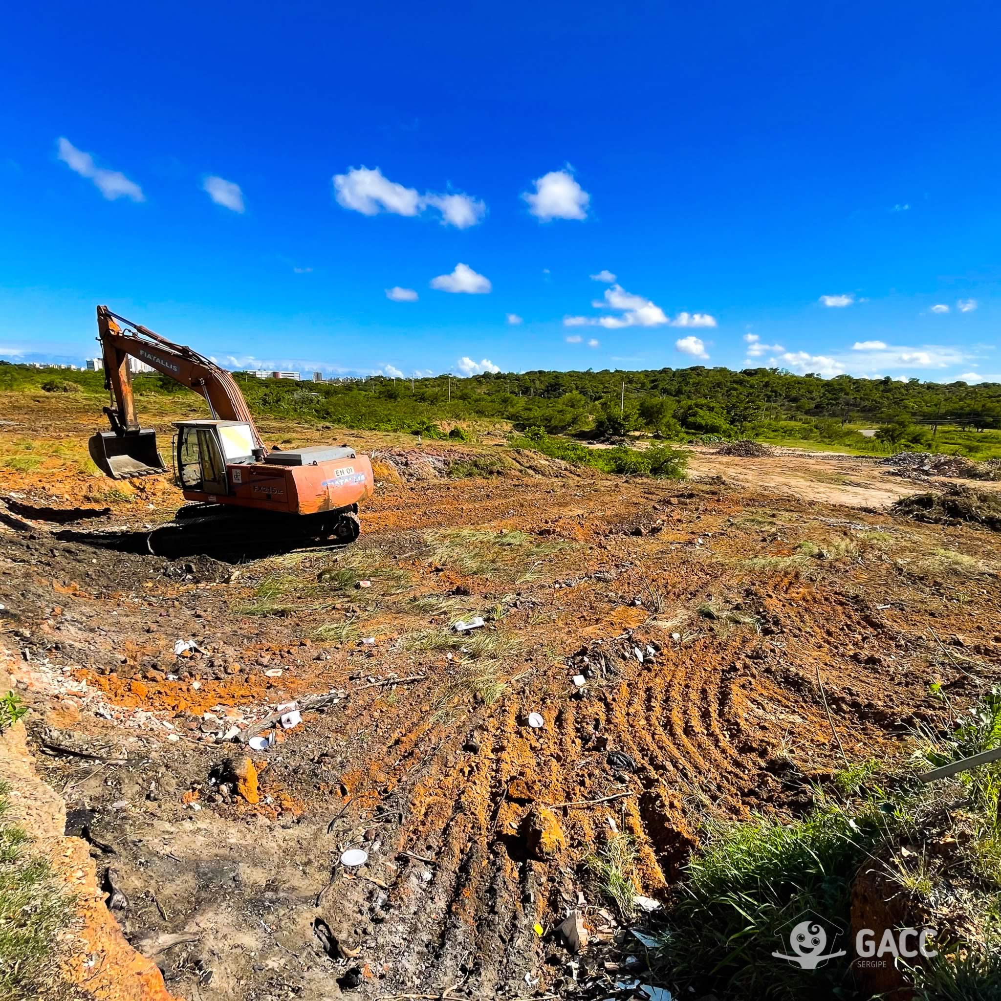 Construção da sede própria do GACC passa por limpeza do terreno e precisa de doações para ser erguida