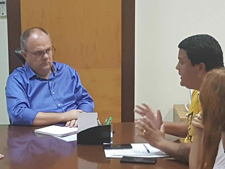 Belivaldo Chagas recebe diretoria do GACC no Palácio dos Despachos