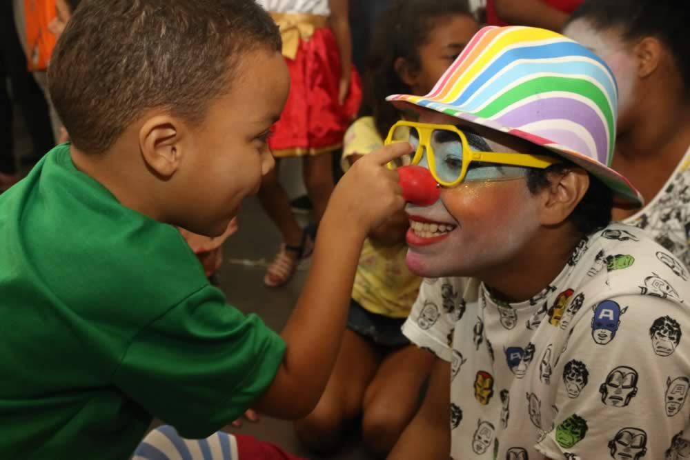 Acolhidos do GACC se confraternizam em Festa de Natal