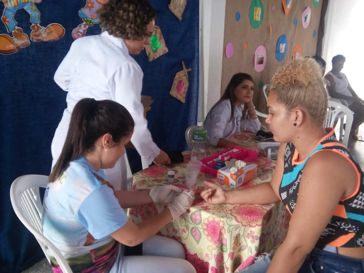 CRAS recebe serviços do Projeto Estrela Guia