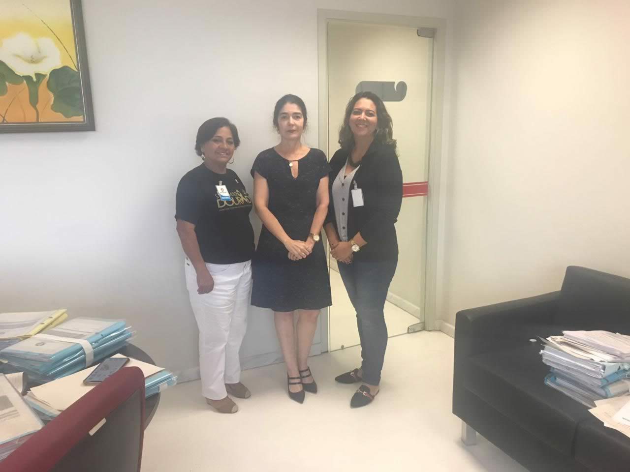 Promotora do Terceiro Setor recebe diretoria do GACC no MP