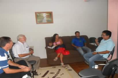 Reunião entre representantes da Apae e Gacc Sergipe