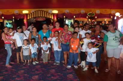 Usuários vão ao Circo Tihany