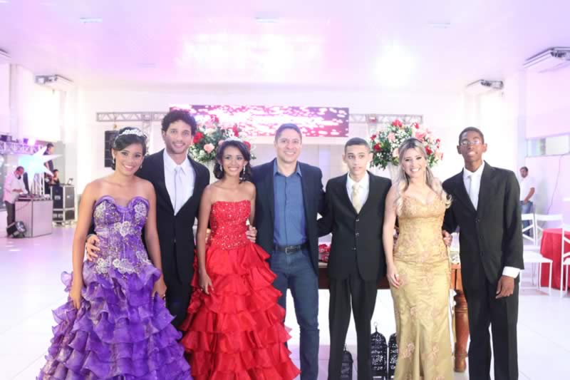 Festa de 15 anos foi emocionante