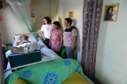 Gacc ajuda homem que se encontra acamado a 6 meses